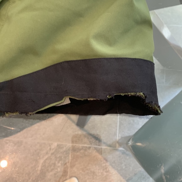 Boys green Ripzone snow pants. Size large - Picture 5 of 8